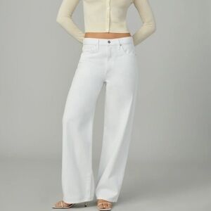 NWOT Joe's Jeans Low Rise Wide Leg Jeans size 28